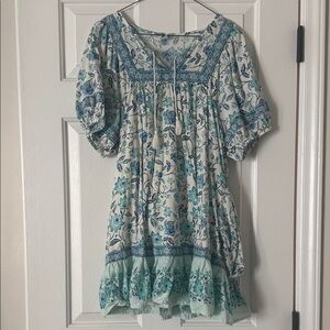 Old Navy Blue and White Floral Dress